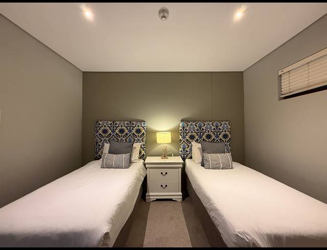 2 BEDROOM APARTMENT FOR SALE IN ZIMBALI ESTATE